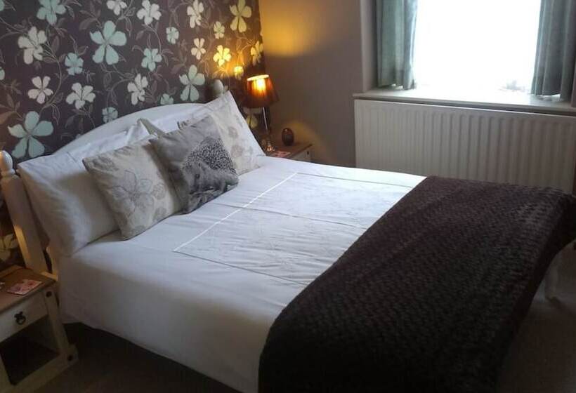 بنسيون Saffron House