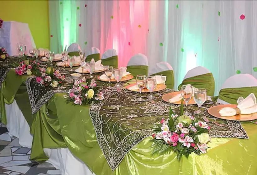 پانسیون Villa Sonate