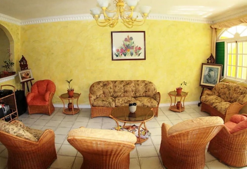 پانسیون Villa Sonate