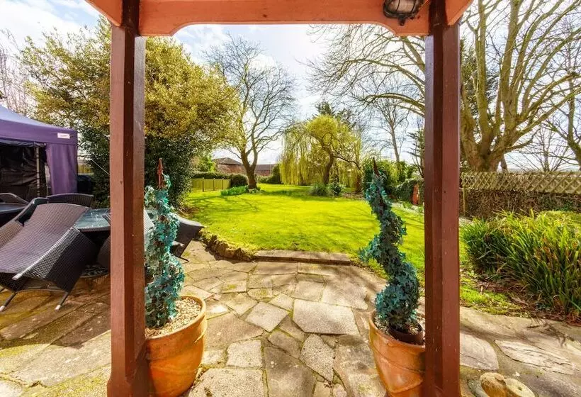 펜션 Yallands Farmhouse