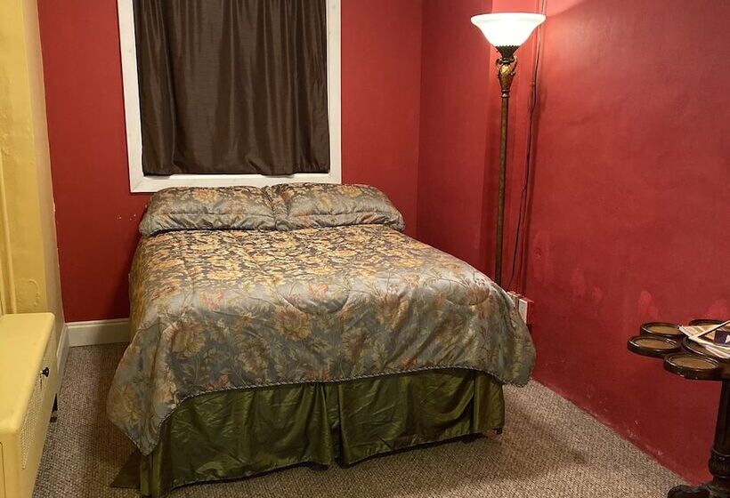 Rockwood Manor Bed & Breakfast