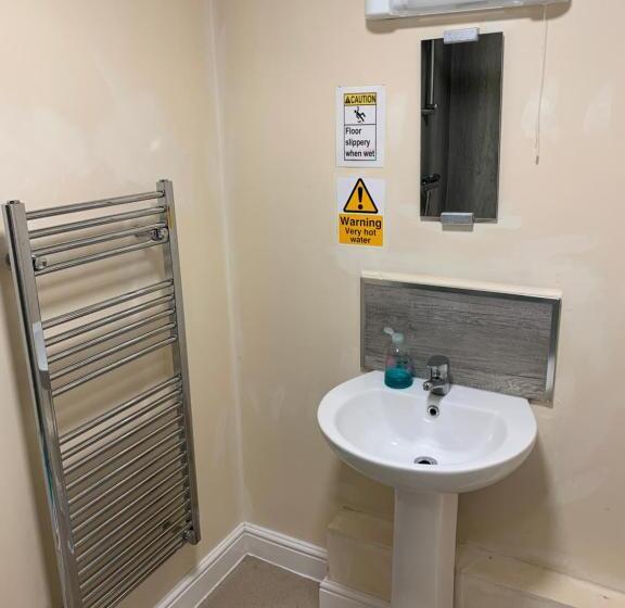 Stonehenge Hostel   Yha Affliated