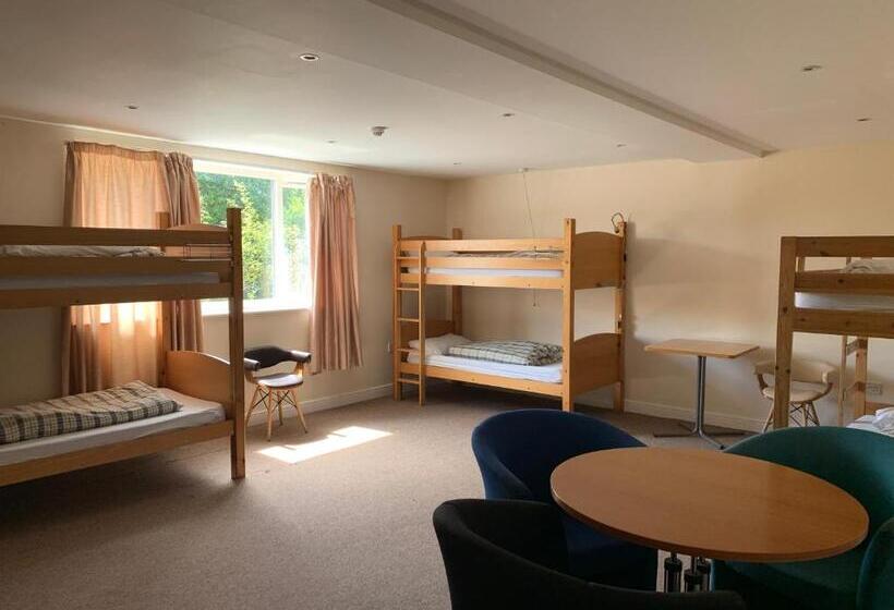 Stonehenge Hostel   Yha Affliated