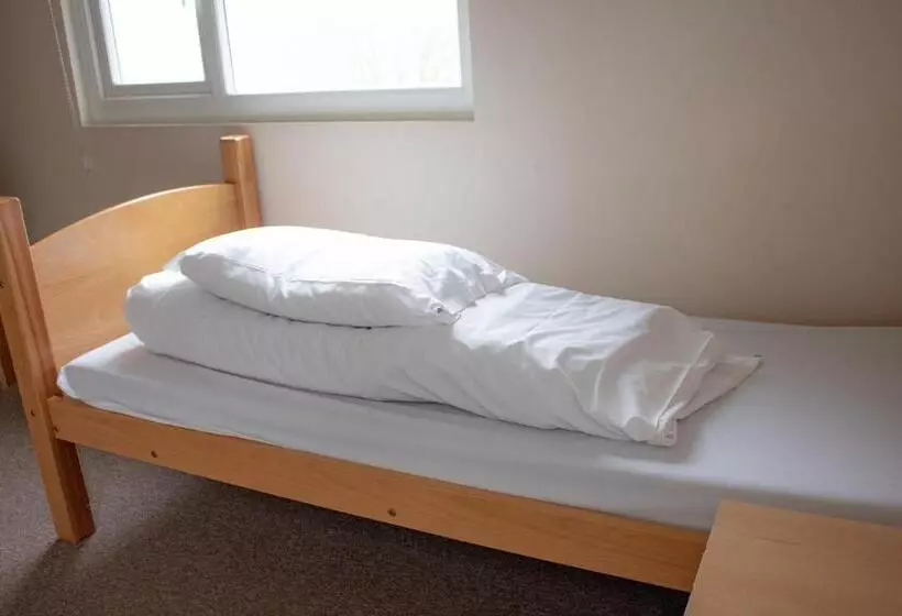 Stonehenge Hostel   Yha Affliated