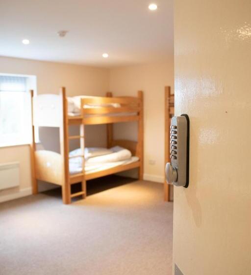 Stonehenge Hostel   Yha Affliated