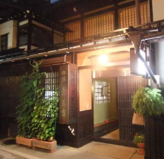 Sumiyoshi Ryokan