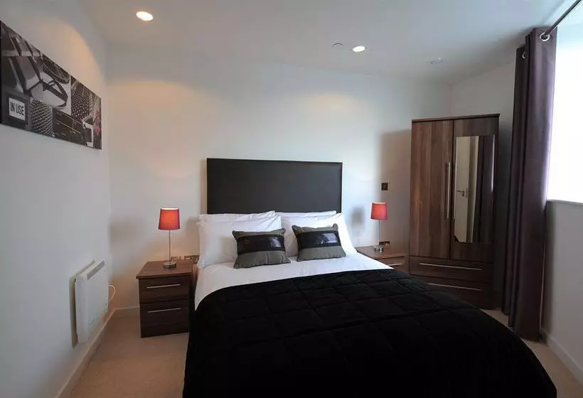 The Heart Apartments @ Mediacity Uk