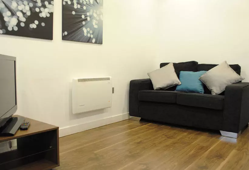 The Heart Apartments @ Mediacity Uk