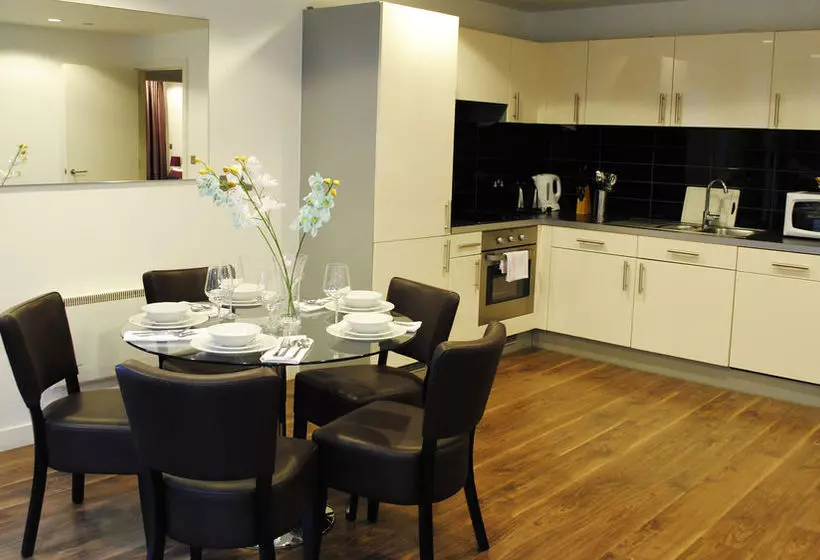 The Heart Apartments @ Mediacity Uk