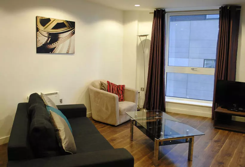 The Heart Apartments @ Mediacity Uk