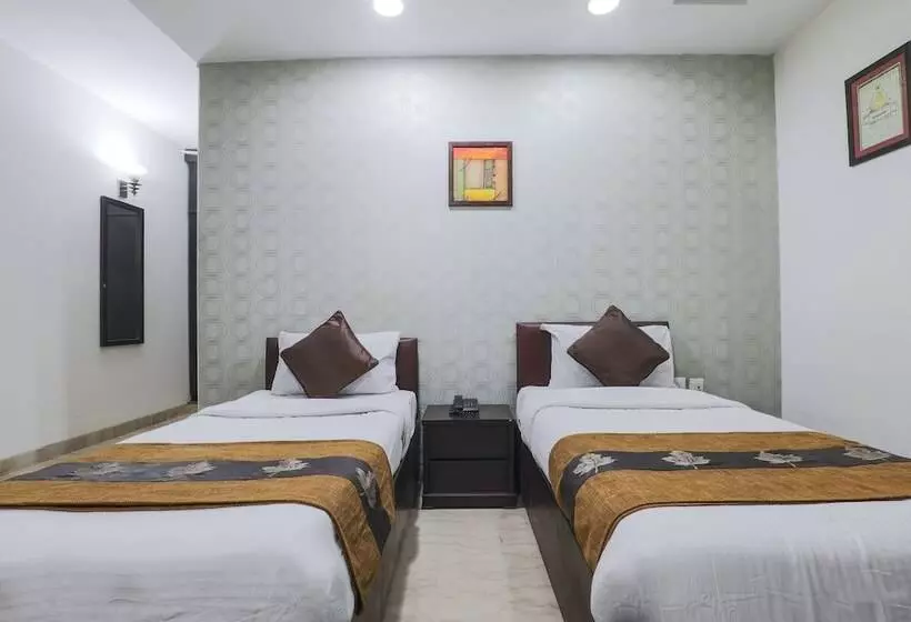 Hermitage By The Cosy Hotels Near Lotus Temple