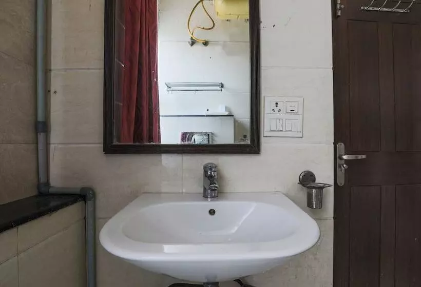 Hermitage By The Cosy Hotels Near Lotus Temple