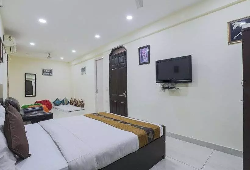 Hermitage By The Cosy Hotels Near Lotus Temple