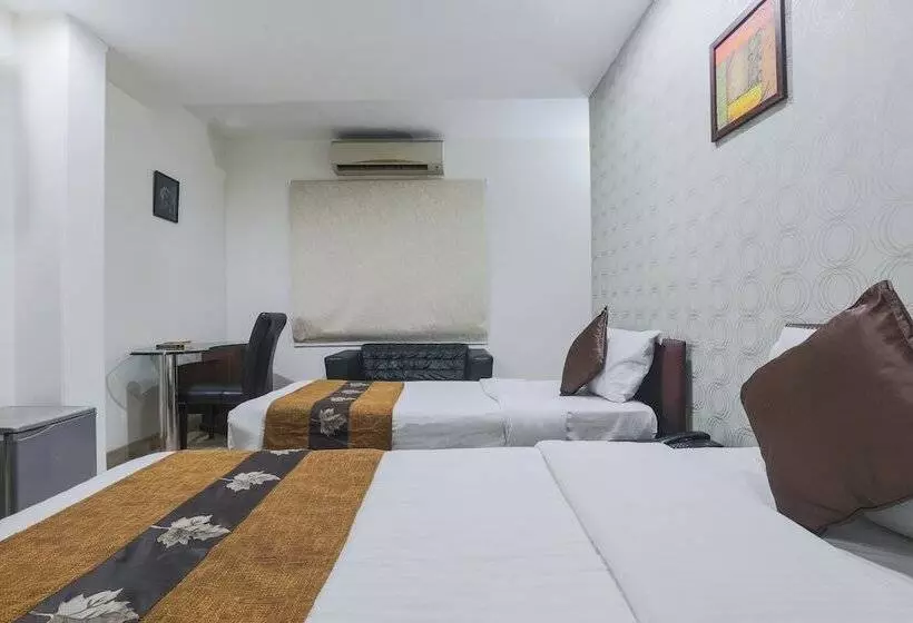 Hermitage By The Cosy Hotels Near Lotus Temple