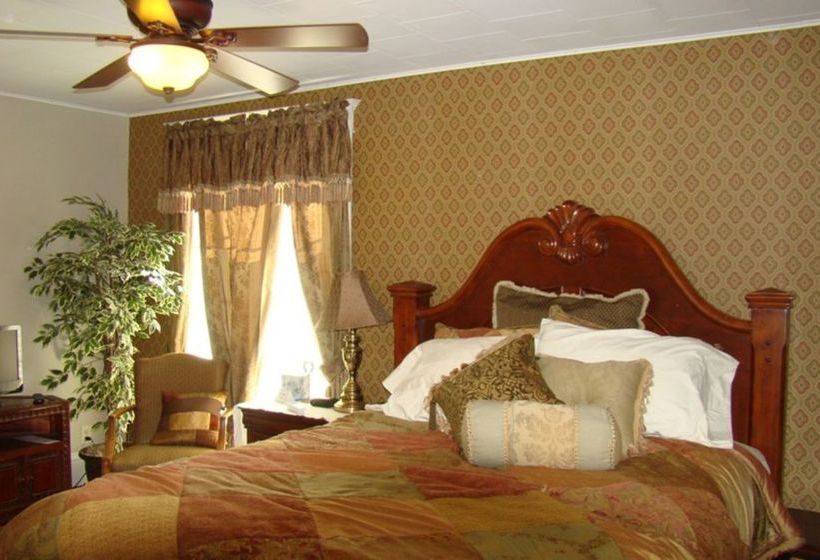Vintage Charm Bed And Breakfast