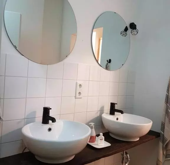 ユースホステル Sleeptide