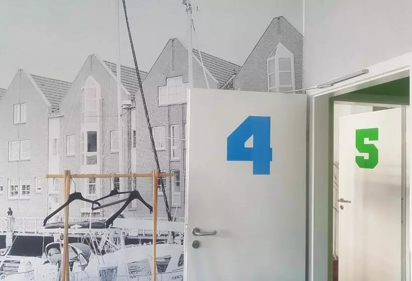 ユースホステル Sleeptide