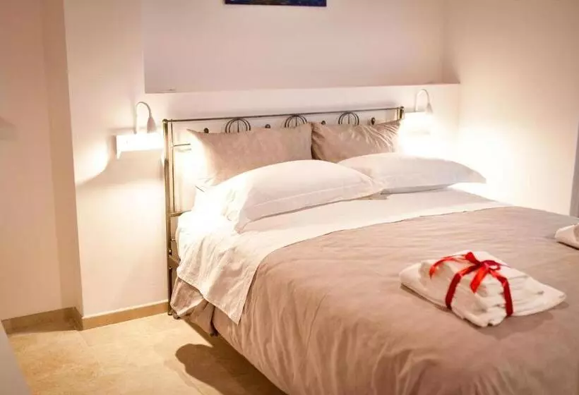 Aamiaismajoitus (B&B) Il Cambusiere Nature Relais