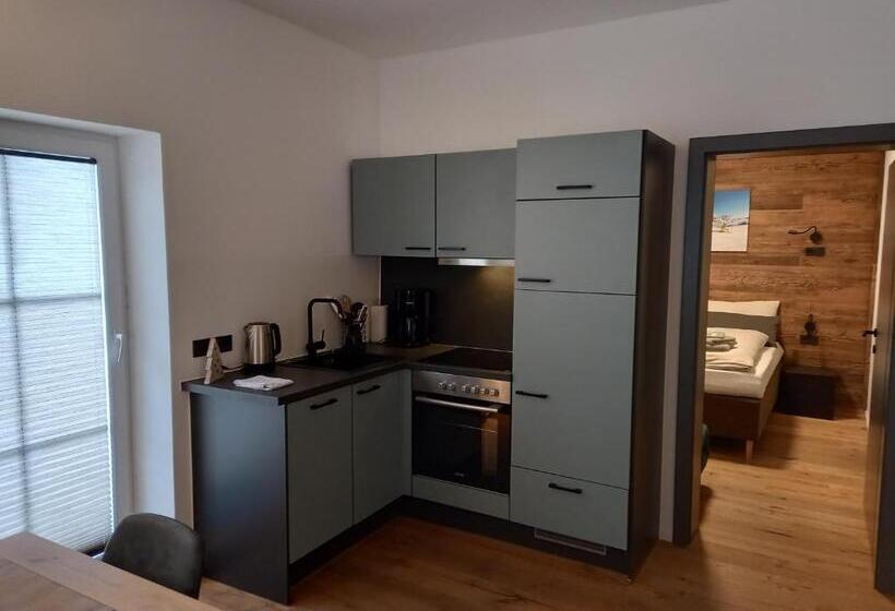 צימר Leni S Mountain Appartements