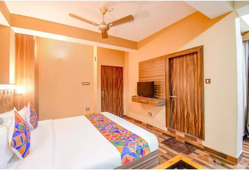 Fabhotel Rikhila S Regency