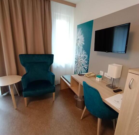 호텔 Gesundheits & Wellnessresort Salzerbad