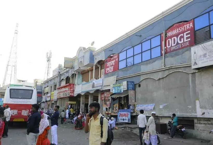 ホテル Maharashtra Lodge Near Latur Bus Stand