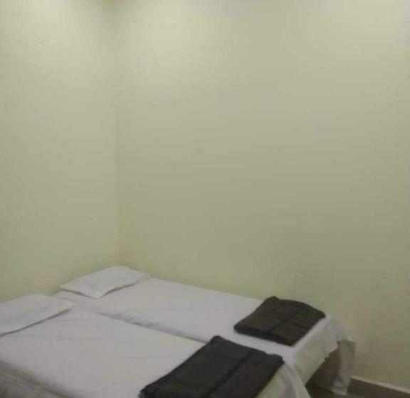 Hotel Maharashtra Lodge Near Latur Bus Stand