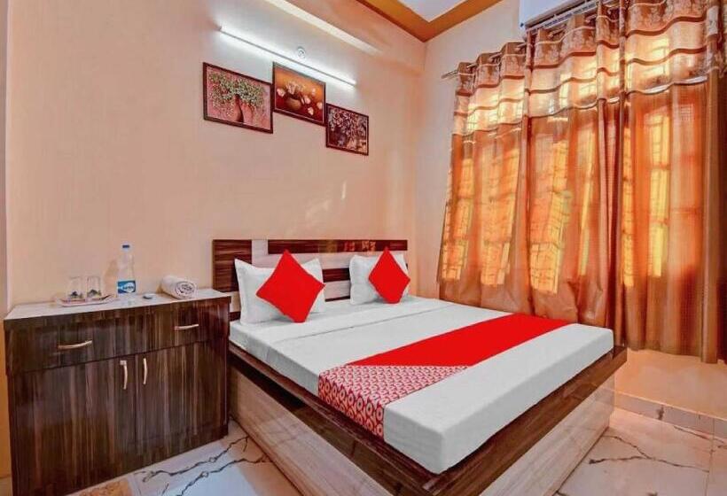 Hotel O Ayansh Residency