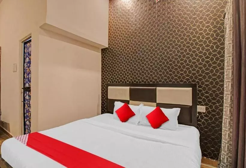 Hotelli Oyo Flagship 80648 Resort Stay Inn