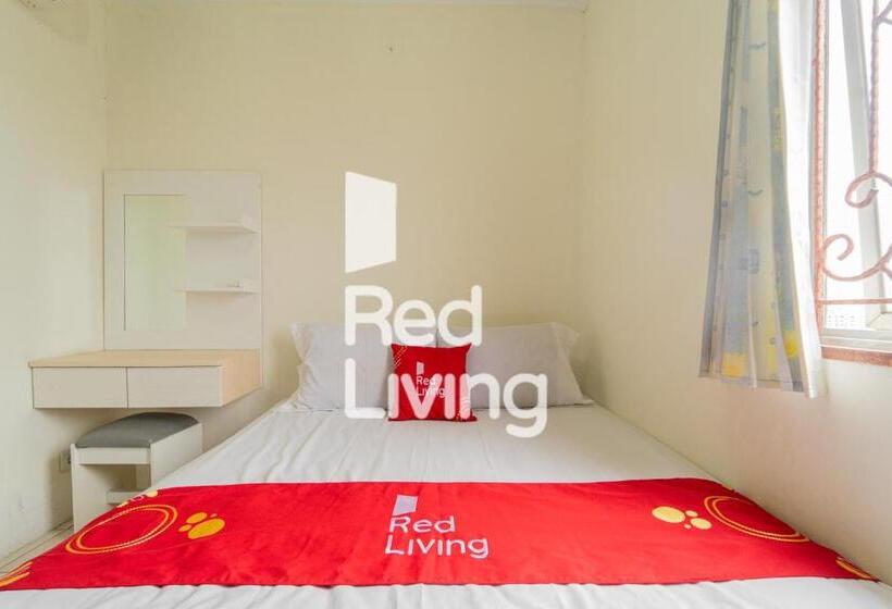 בית מלון כפרי Redliving Apartemen Mediterania Palace  Meditrans Property Tower B