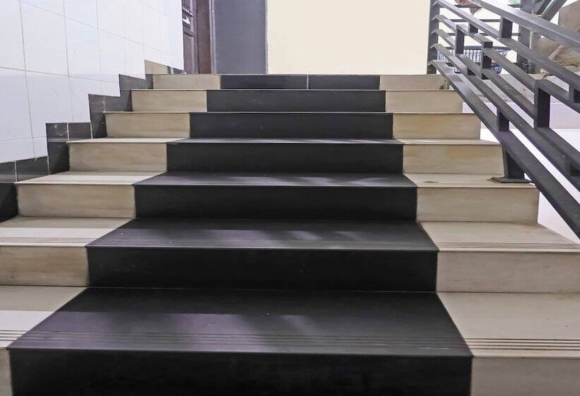 בית מלון כפרי Spot On 92092 Wisma Nilam Sari Syariah