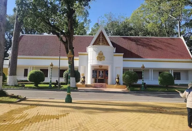 Hotelli Lucky Garden Boutique