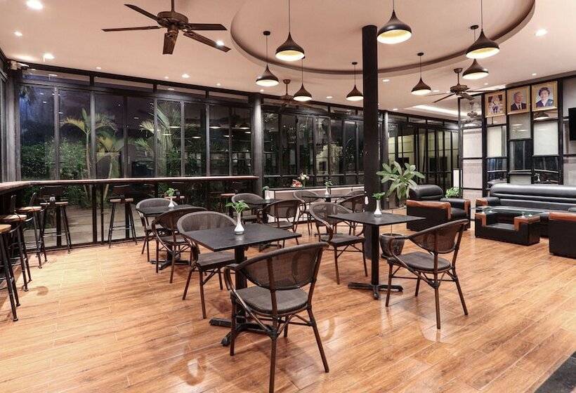 فندق Lucky Garden Boutique