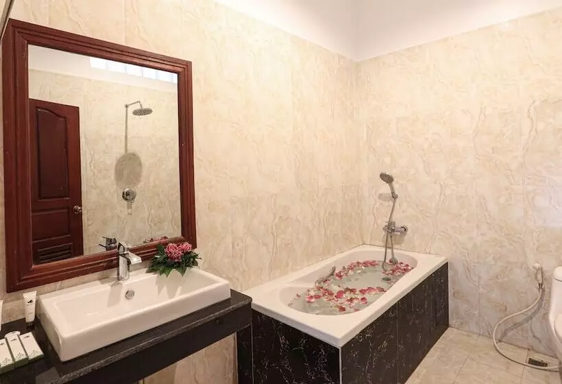 Hotelli Lucky Garden Boutique