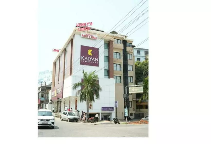 Hotelli Collection O Venky  S Stay Inn