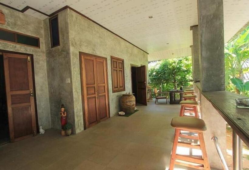 Panzió Baanyaiguesthouse