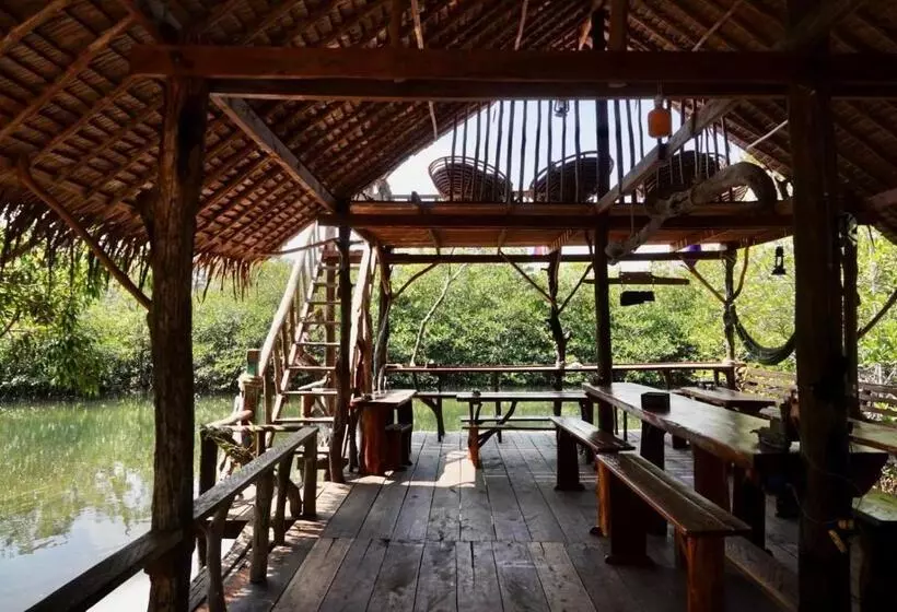 Majatalo Lily S Riverhouse