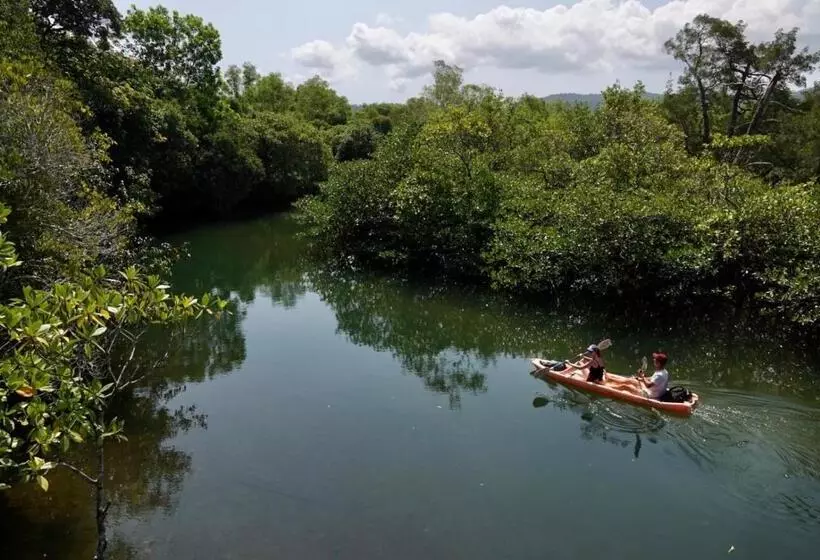 Majatalo Lily S Riverhouse