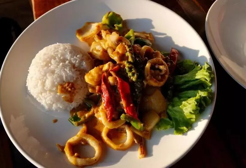 Majatalo Lily S Riverhouse