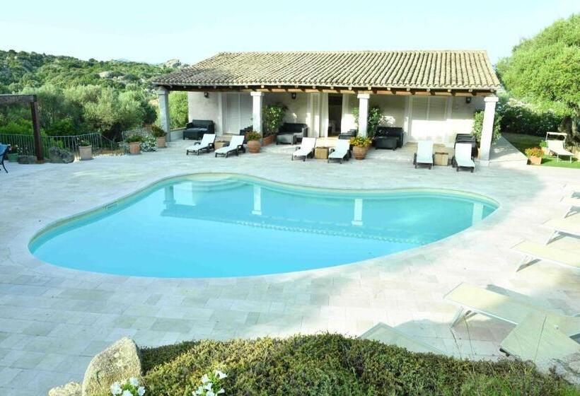 بنسيون Lu Pastruccialeddu