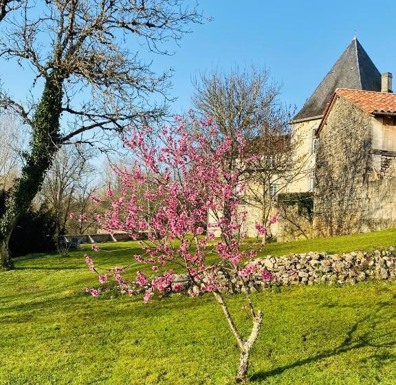 פנסיון Maison Du Roc