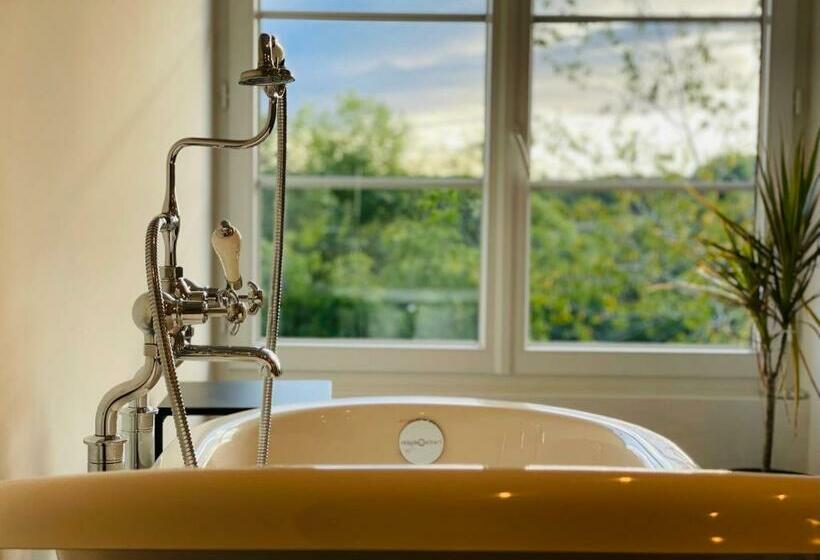 פנסיון Maison Du Roc