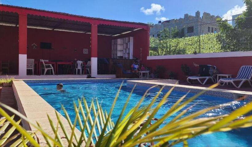 پانسیون Villa Kiki Ensenada