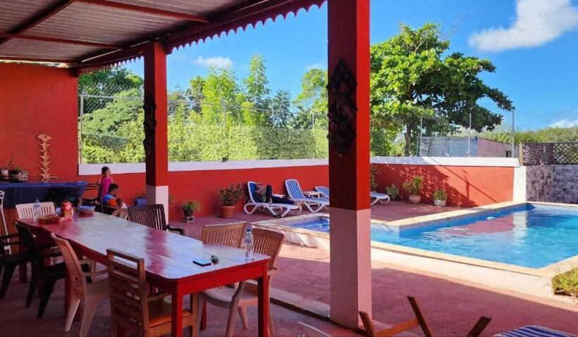 پانسیون Villa Kiki Ensenada