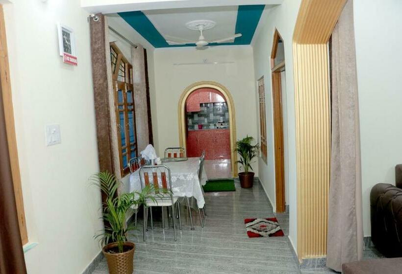 Bed and Breakfast Pine Valley Homestay