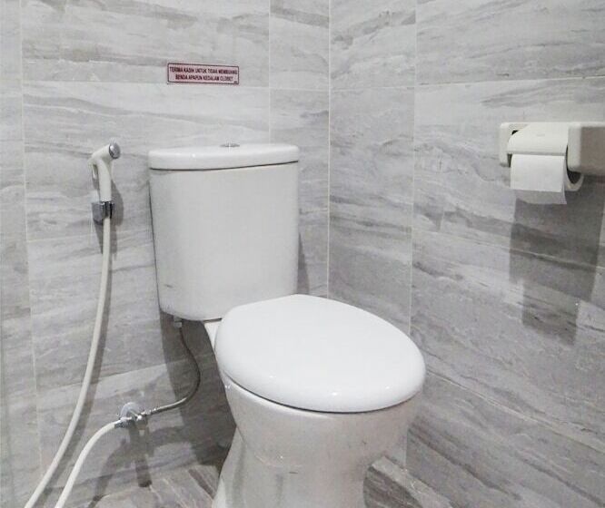 בית מלון כפרי Capital O 92066 Papakoel & Cafe