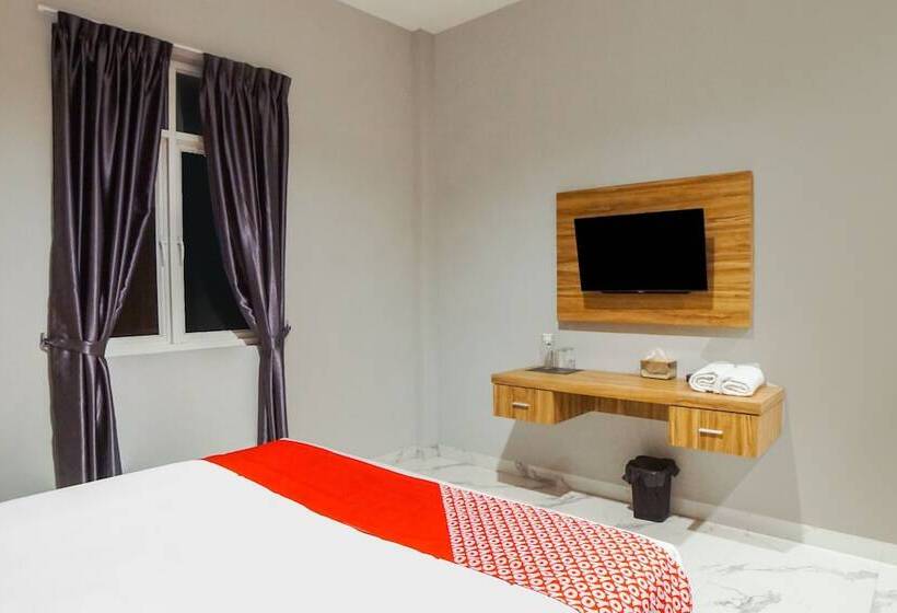 בית מלון כפרי Capital O 92066 Papakoel & Cafe