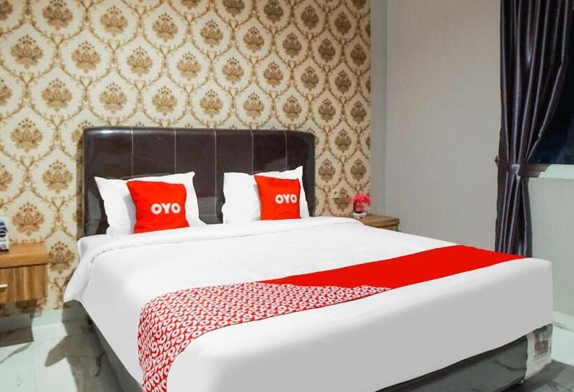 בית מלון כפרי Capital O 92066 Papakoel & Cafe