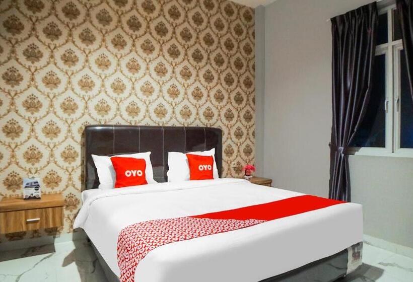 בית מלון כפרי Capital O 92066 Papakoel & Cafe