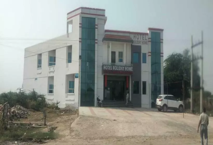 Hotelli Holiday Home, Dausa